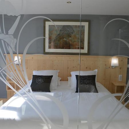 Le Coeur 1210 Bed & Breakfast Granier Bagian luar foto