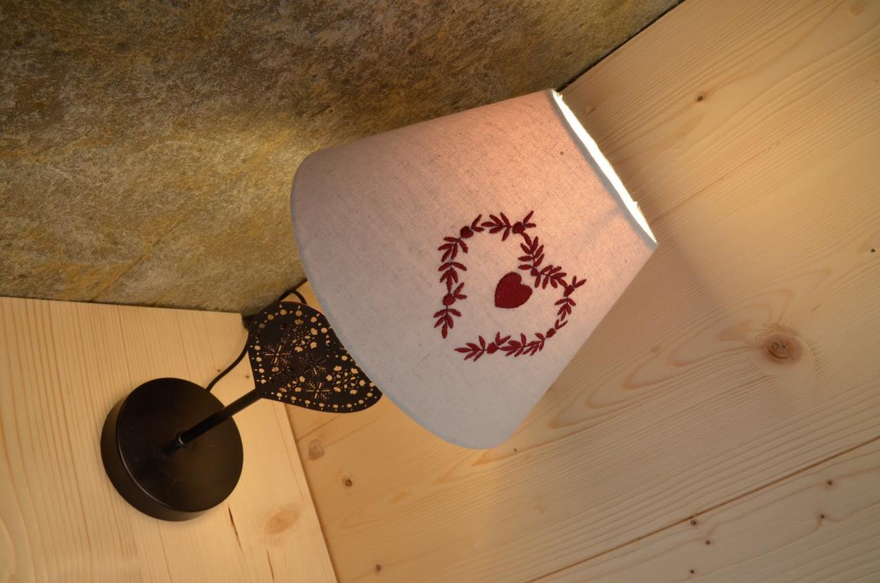 Le Coeur 1210 Bed & Breakfast Granier Bagian luar foto