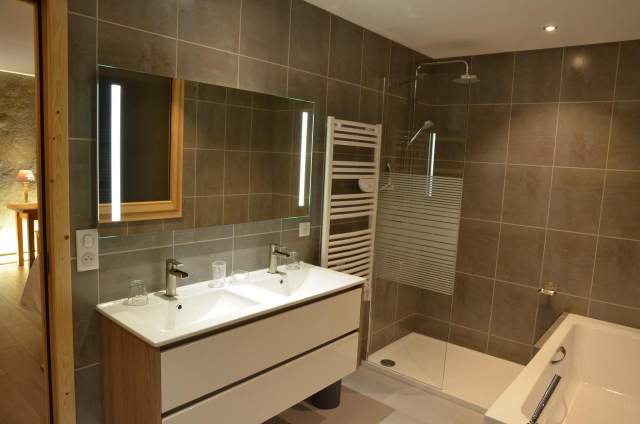 Le Coeur 1210 Bed & Breakfast Granier Bagian luar foto