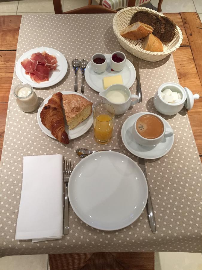 Le Coeur 1210 Bed & Breakfast Granier Bagian luar foto